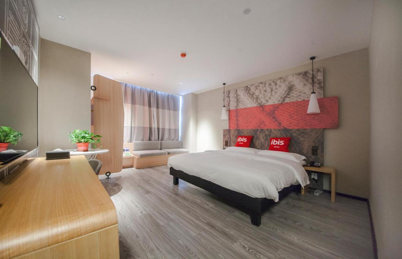 Ibis Nantong Middle Renmin Rd Hotel Exterior photo